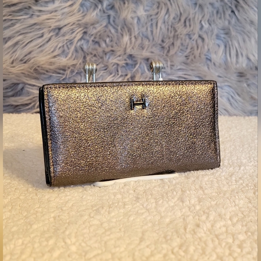 Halston Metallic Color Bifold Wallet
